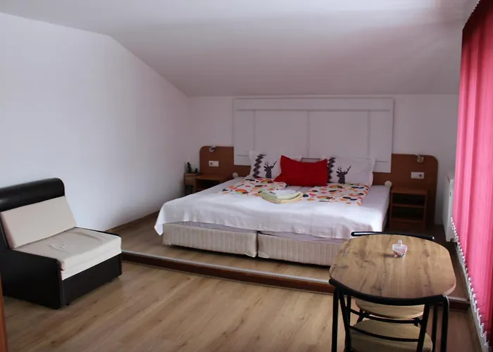 ゲストハウス Lila 3*