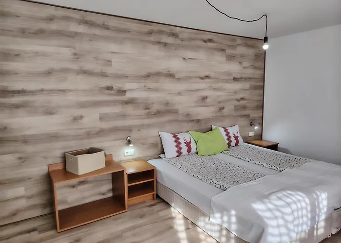 Lila 3* バンスコ